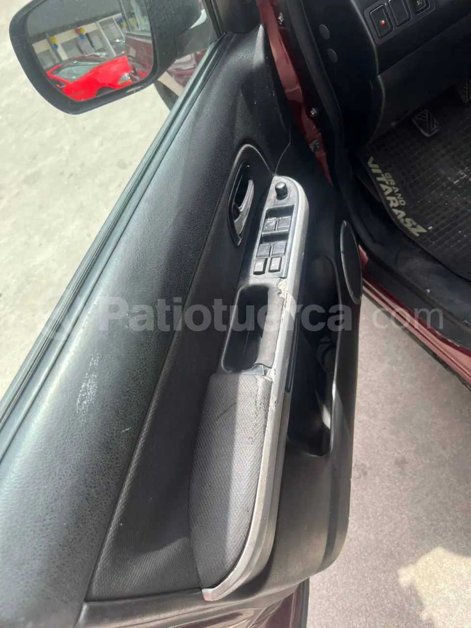 Foto 3 de Suzuki Grand Vitara SZ