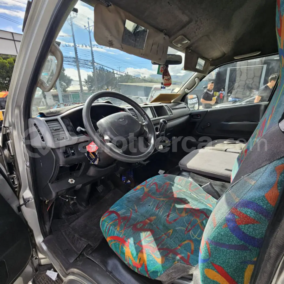 Foto 3 de Toyota BB HIACE DIESEL