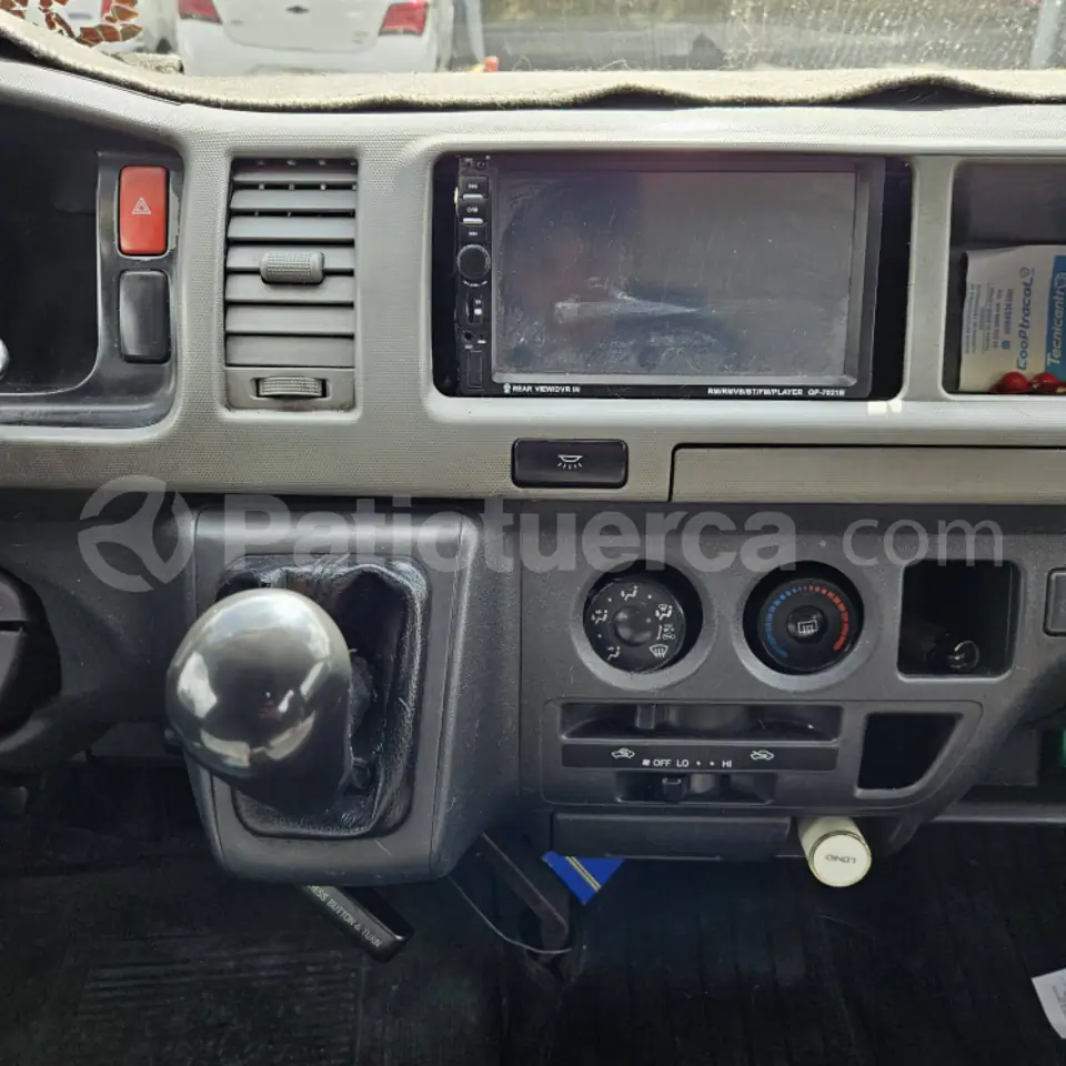 Foto 7 de Toyota BB HIACE DIESEL