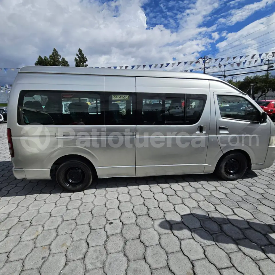 Foto 8 de Toyota BB HIACE DIESEL