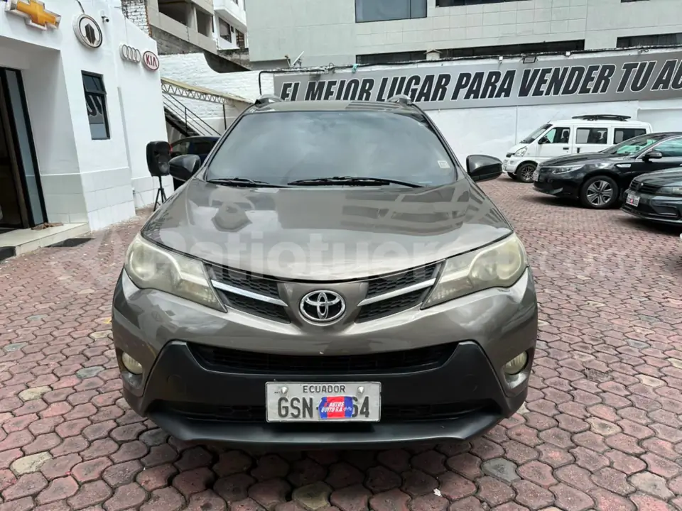 Foto 7 de Toyota RAV 4