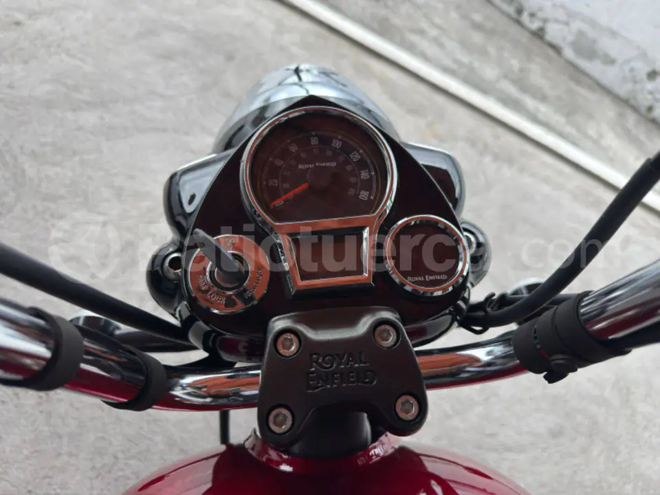 Foto 5 de Royal Enfield Clasic