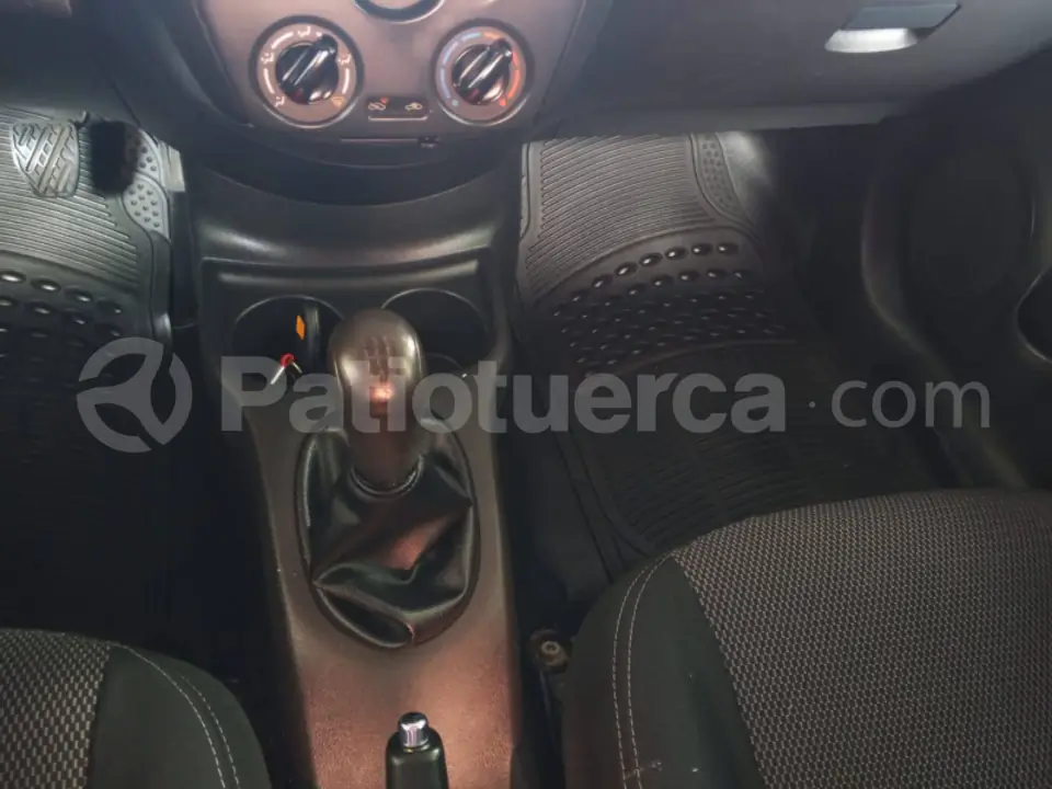 Foto 16 de Nissan Versa