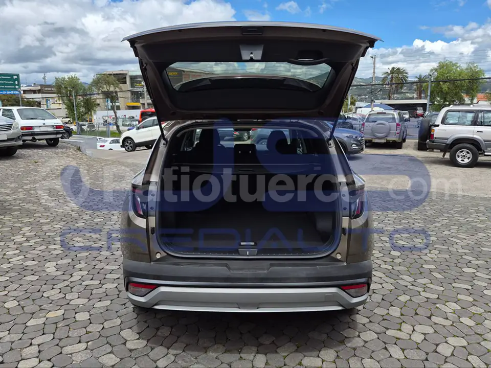 Foto 5 de Hyundai NX4K HLS