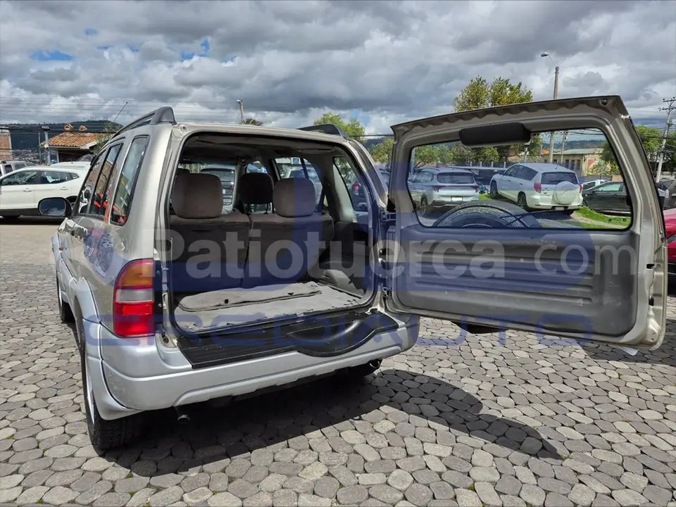Foto 5 de Chevrolet Grand Vitara 5P 4X4