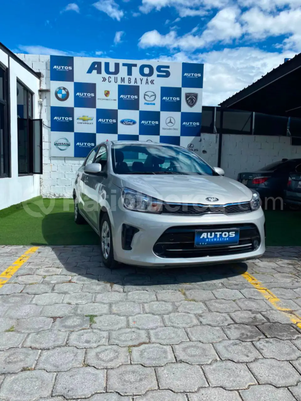 Foto 2 de Kia SOLUTO XCITE
