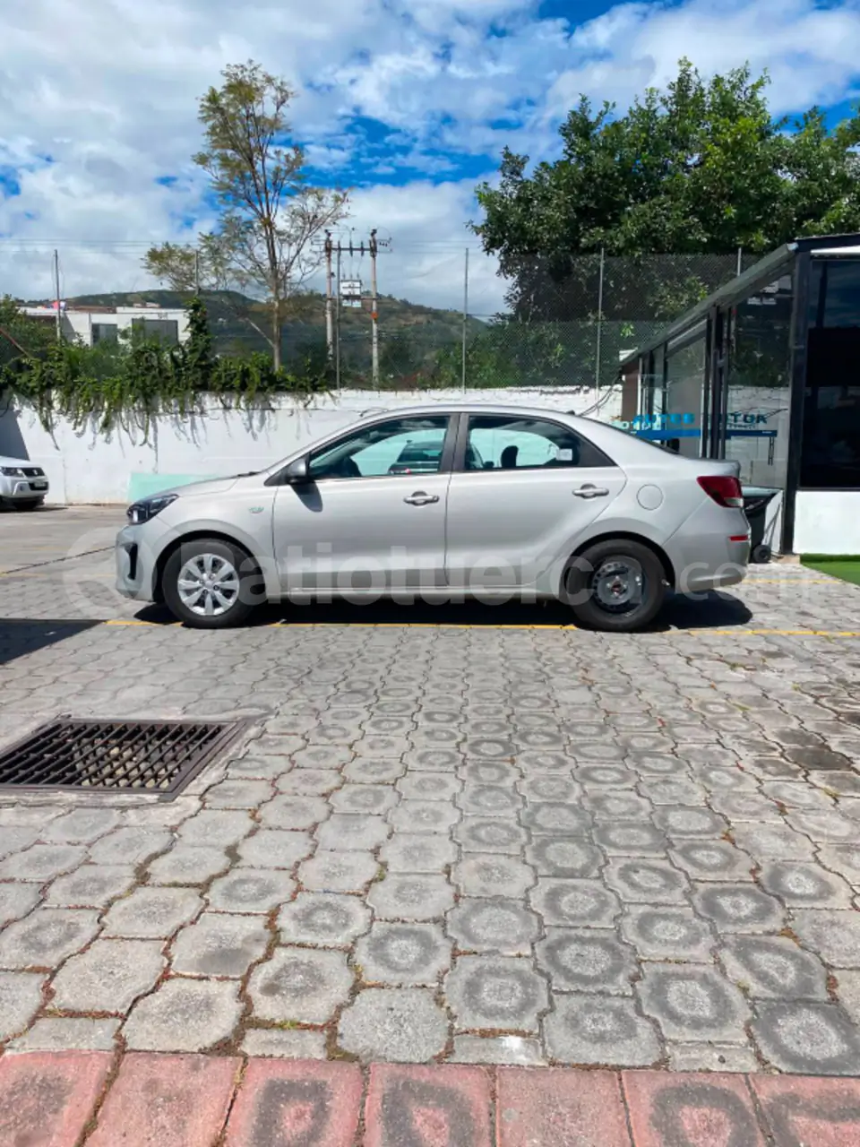 Foto 7 de Kia SOLUTO XCITE