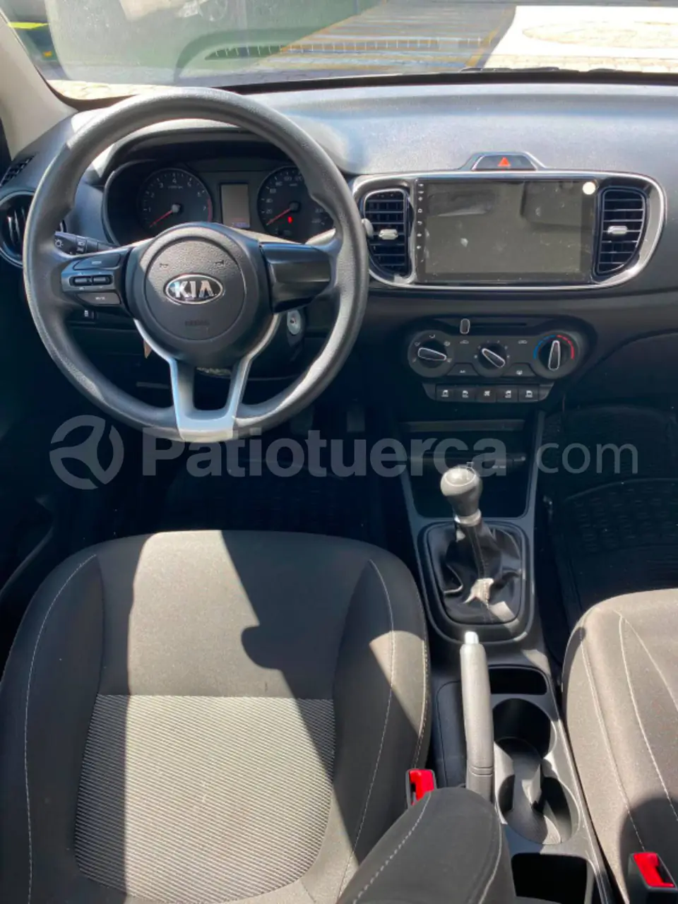 Foto 9 de Kia SOLUTO XCITE