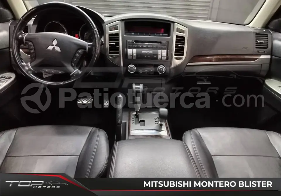 Foto 11 de Mitsubishi Montero Blister