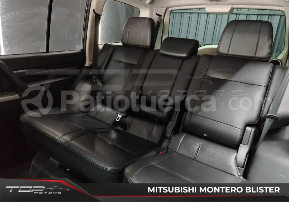 Foto 16 de Mitsubishi Montero Blister
