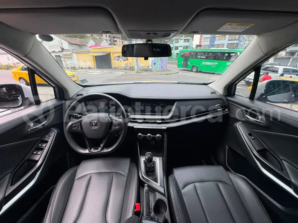 Foto 12 de Changan NEW CS15 ELITE