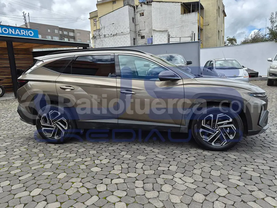Foto 6 de Hyundai Tucson NX4K HLS