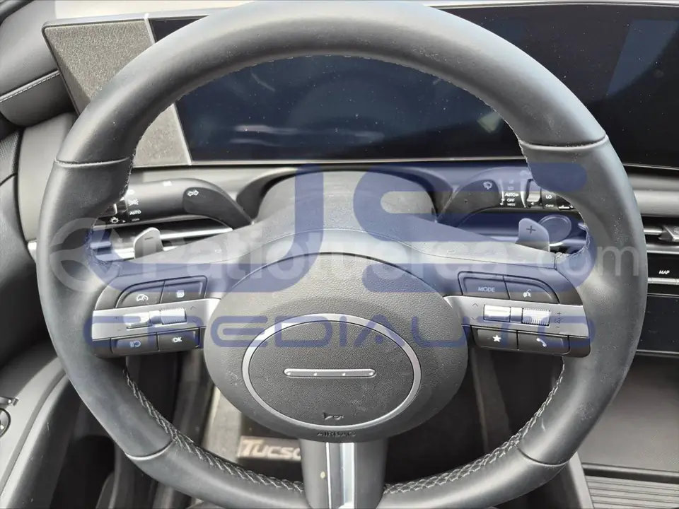 Foto 10 de Hyundai Tucson NX4K HLS