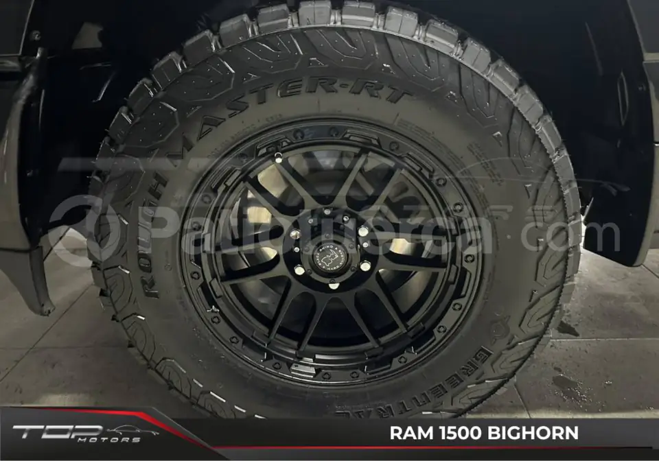 Foto 25 de Ram 1500 BIGHORN ETORQUE