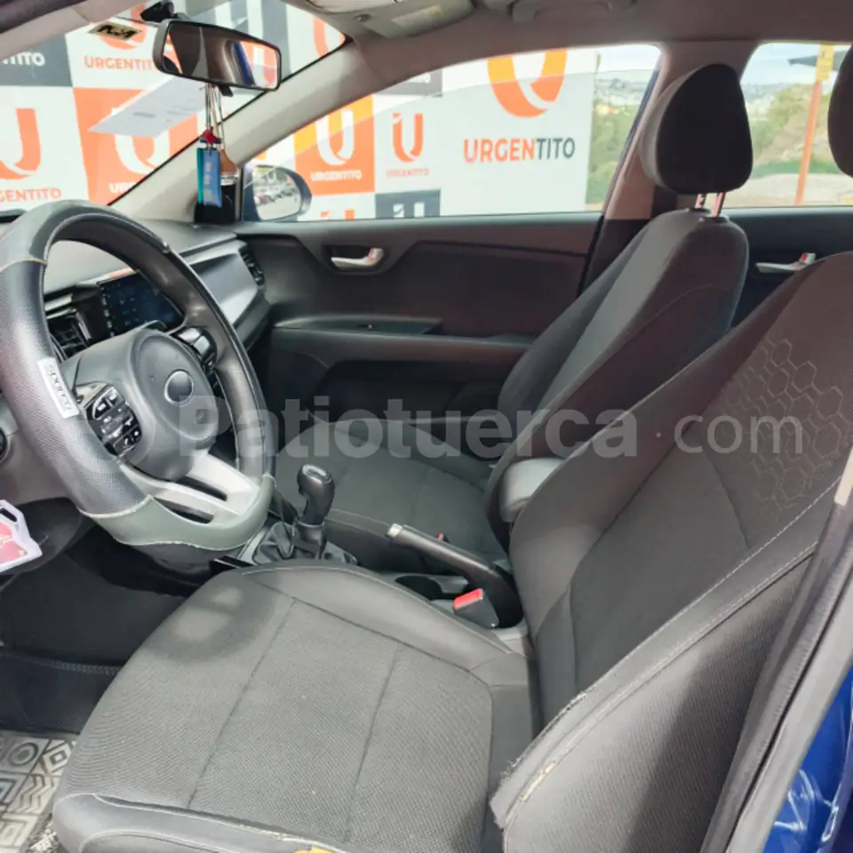 Foto 7 de Kia RIO EX