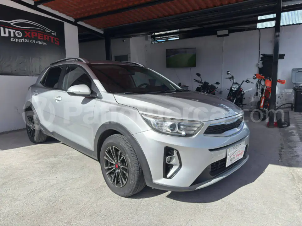 Foto 3 de Kia Stonic