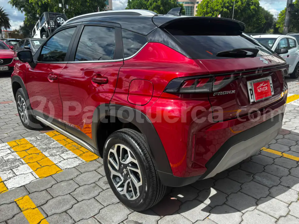 Foto 6 de Suzuki FRONX