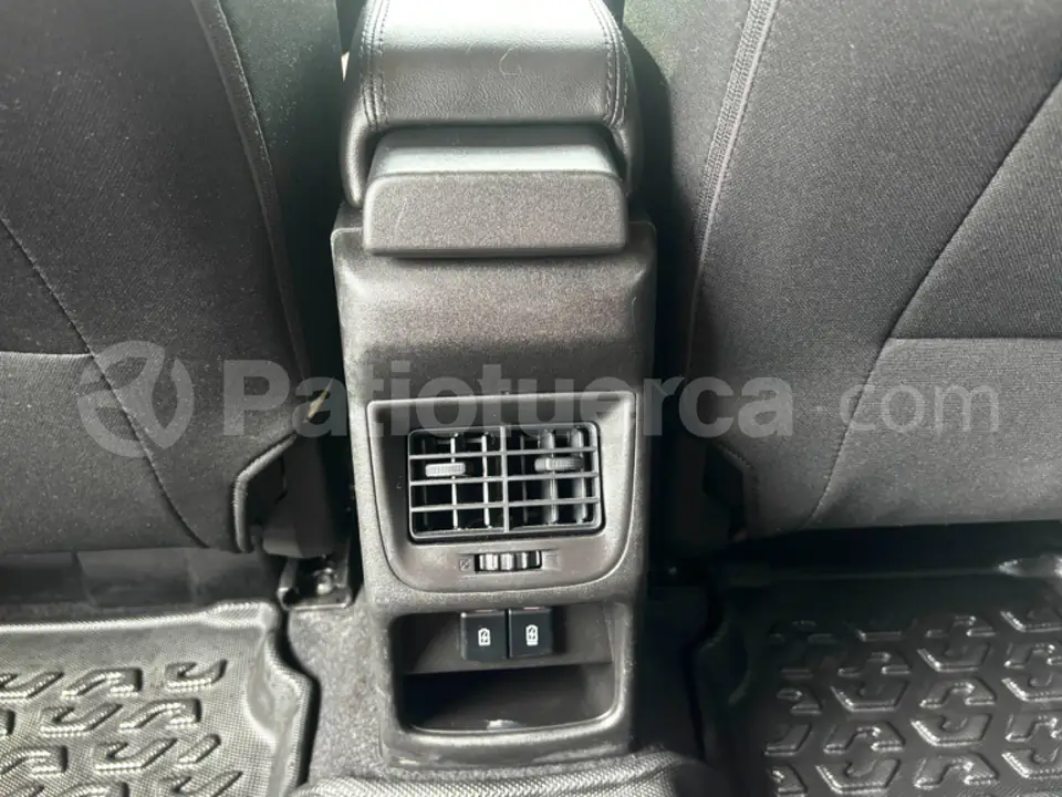 Foto 18 de Suzuki FRONX