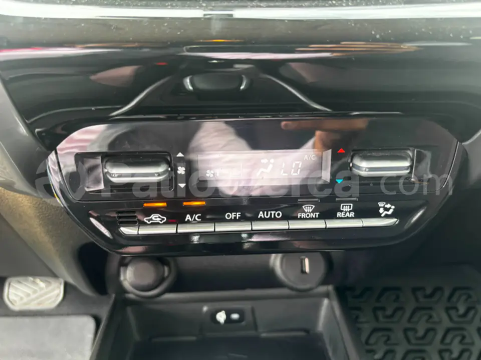 Foto 20 de Suzuki FRONX