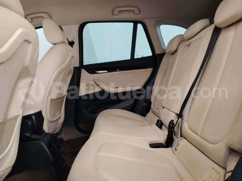 Foto 12 de BMW X1 S drive 201 turbo