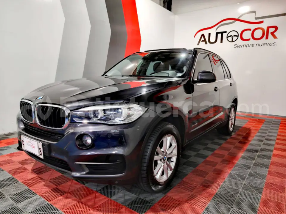 Foto 1 de BMW X5 xDrive35i