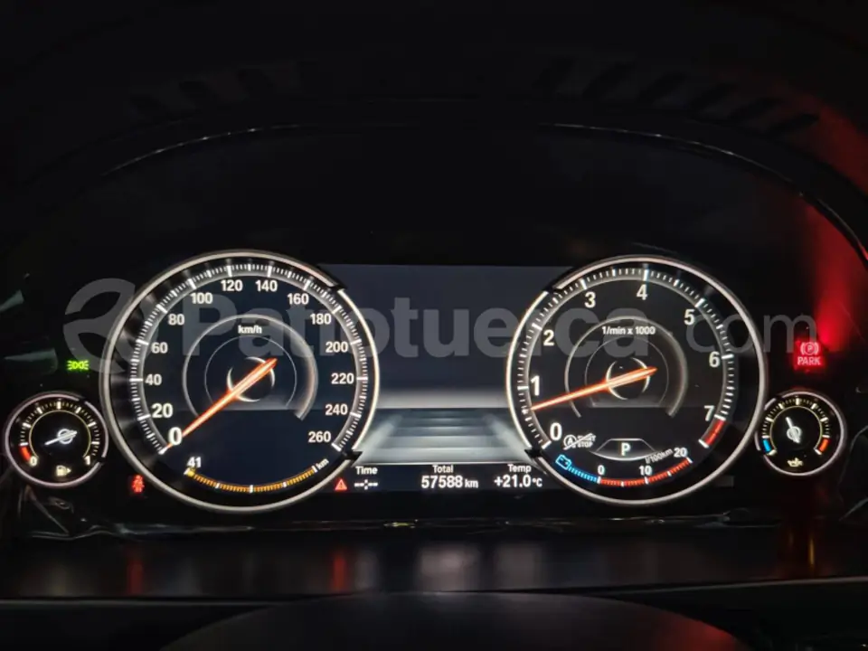 Foto 33 de BMW X5 xDrive35i
