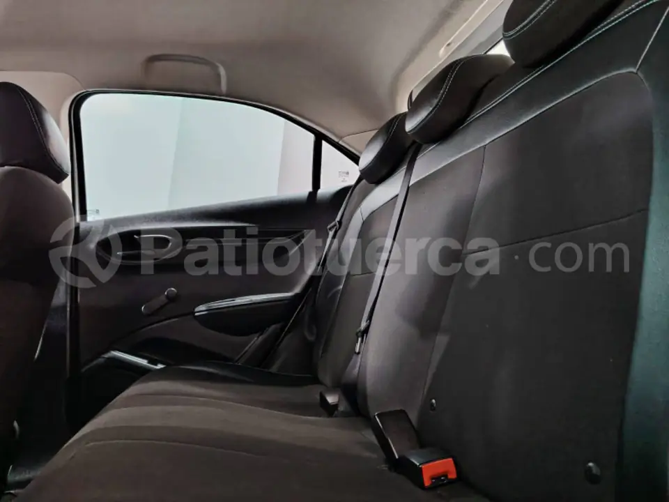 Foto 16 de Chevrolet JOY BLACK
