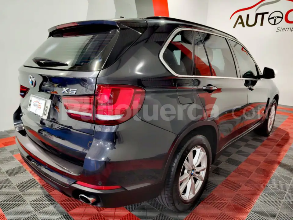 Foto 4 de BMW X5 M