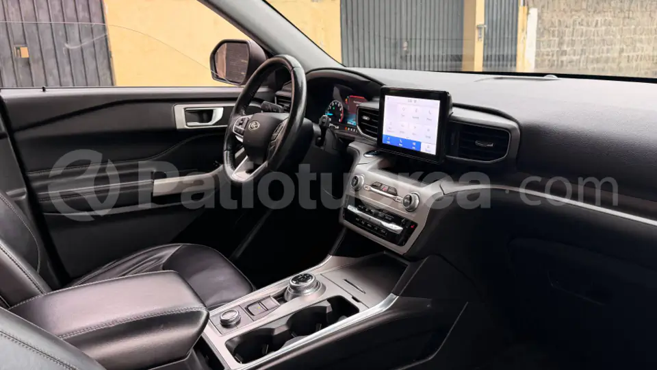 Foto 20 de Ford Explorer XLT