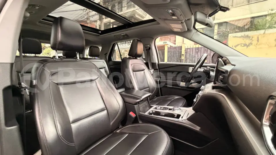 Foto 21 de Ford Explorer XLT