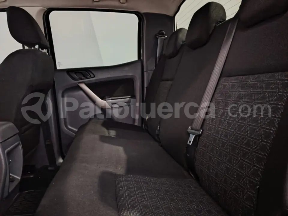 Foto 8 de Ford RANGER XLS