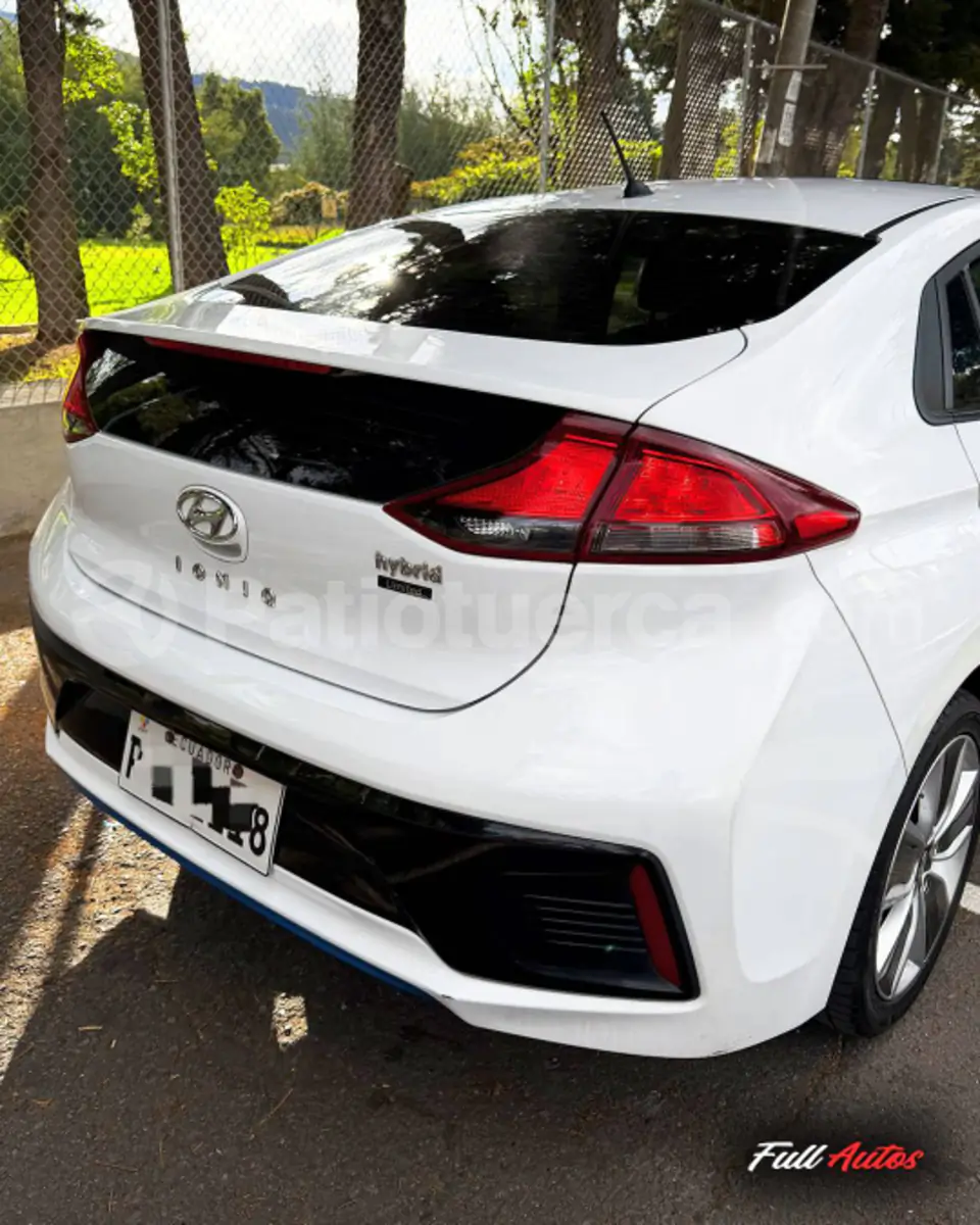 Foto 6 de Hyundai Ioniq Limited