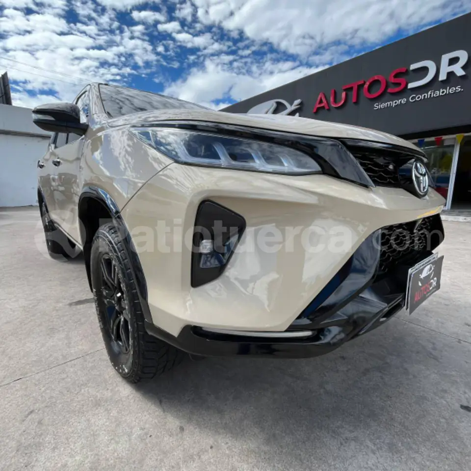 Foto 8 de Toyota New Fortuner