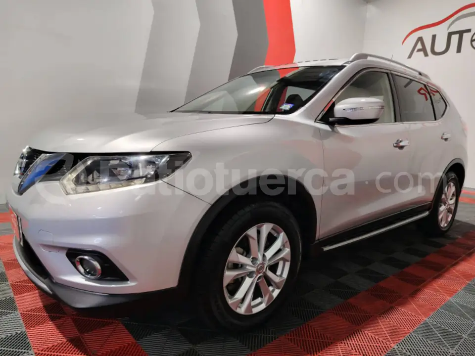 Foto 1 de Nissan X-Trail