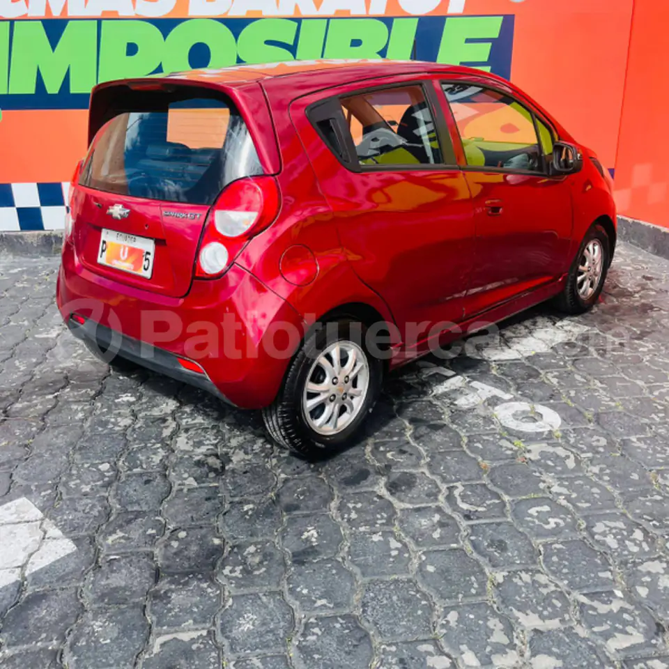 Foto 4 de Chevrolet Spark GT