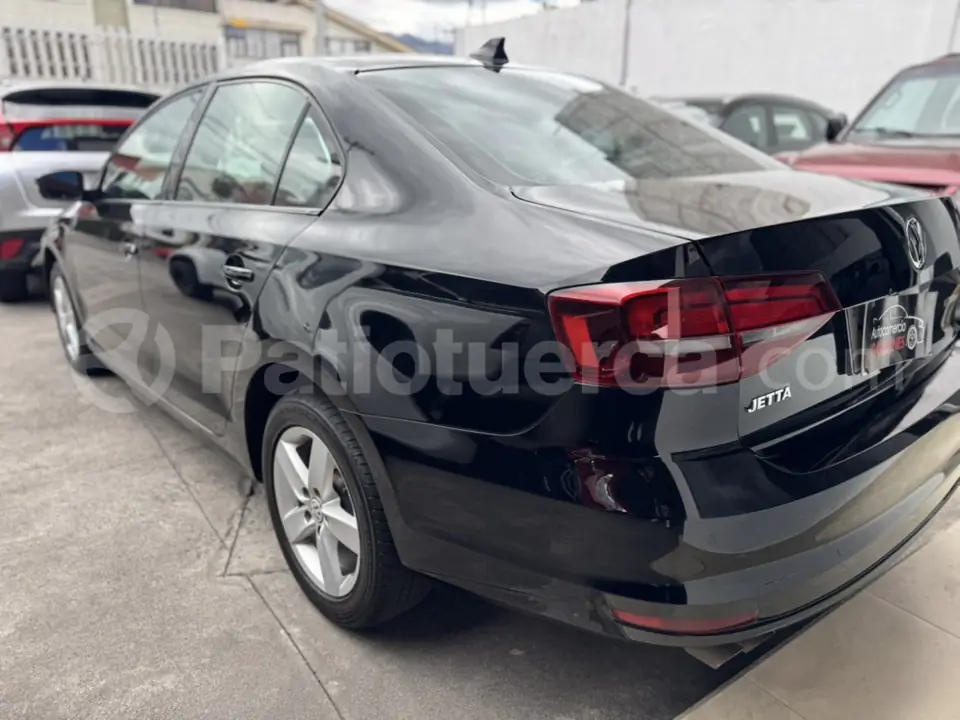 Foto 3 de Volkswagen Jetta