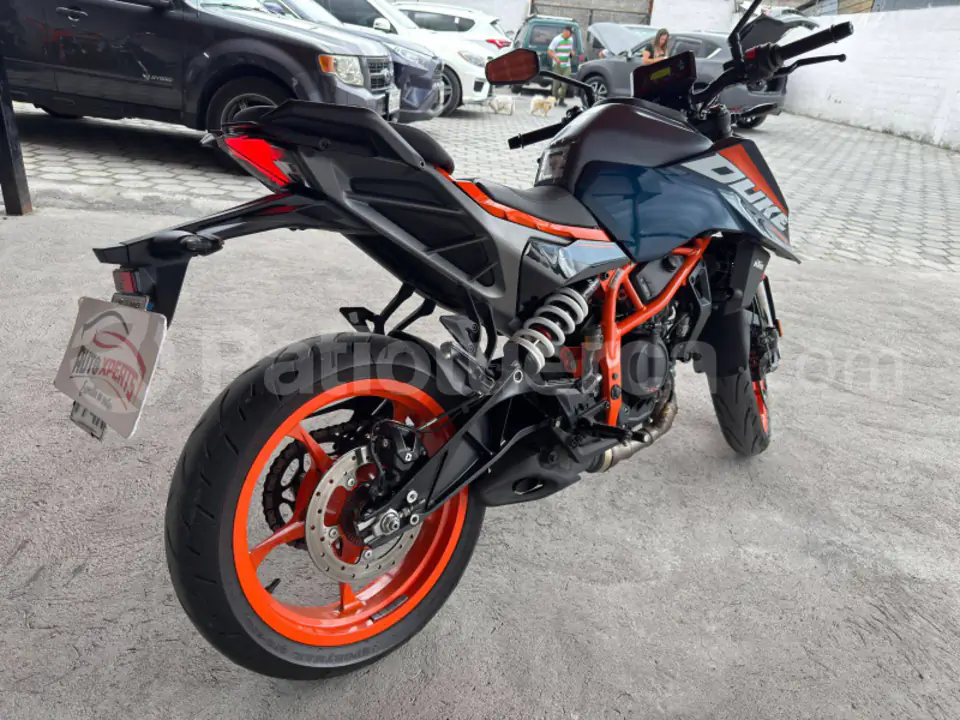 Foto 5 de KTM Duke 390
