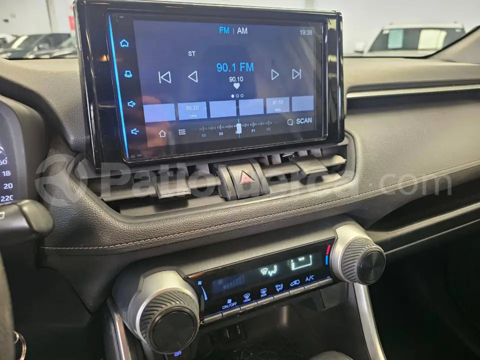 Foto 8 de Toyota RAV 4