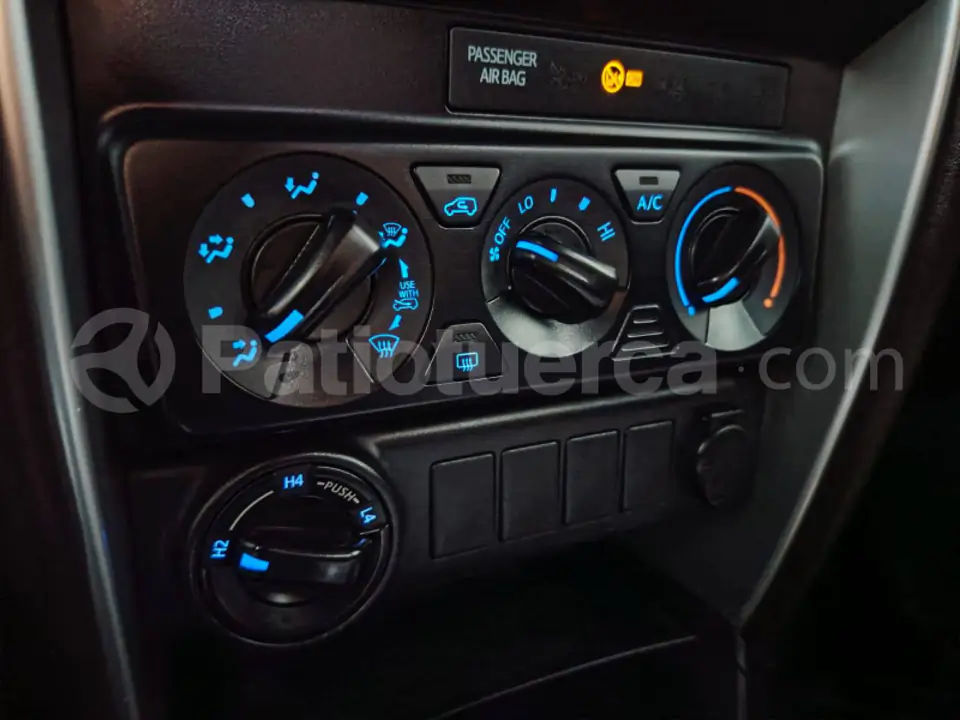 Foto 19 de Toyota Fortuner 2.7