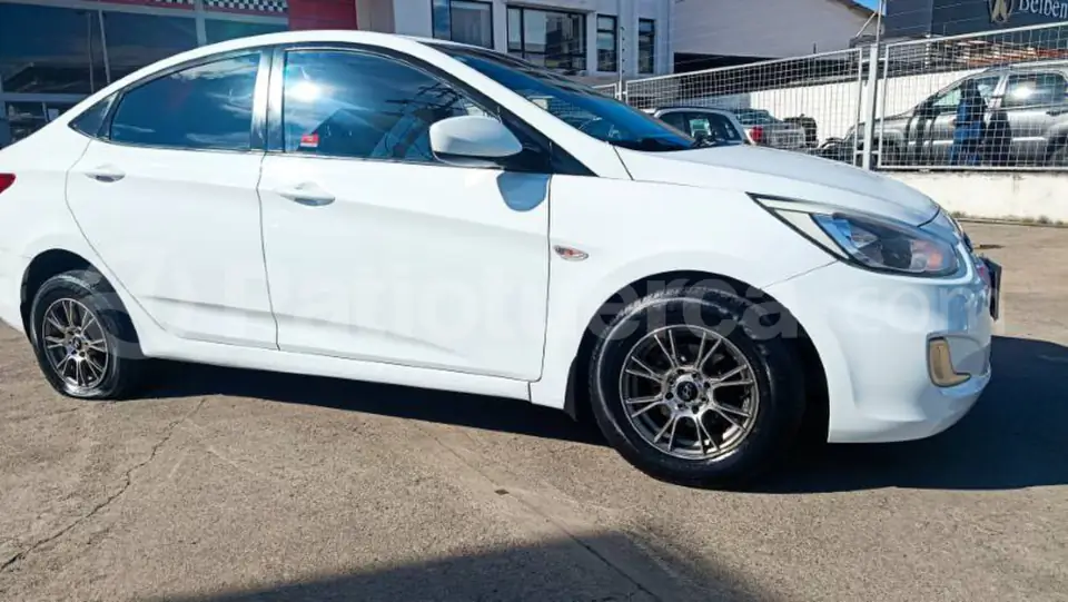 Foto 5 de Hyundai Accent
