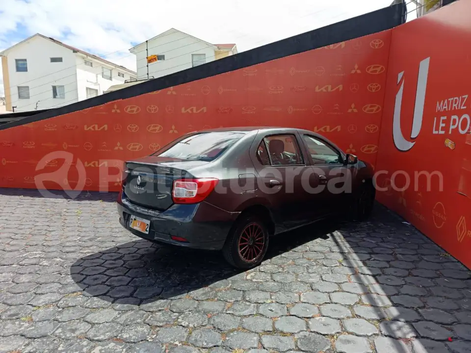 Foto 5 de Renault Logan
