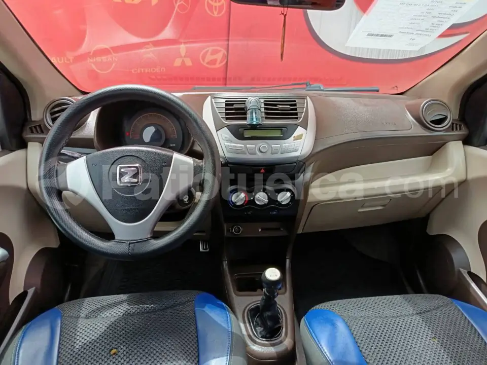 Foto 7 de Zotye Z100