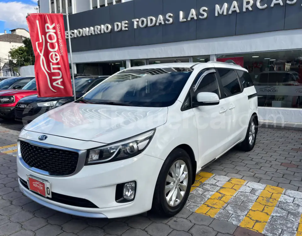 Foto 1 de Kia Grand Carnival