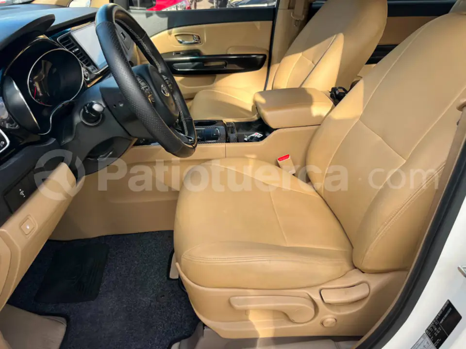 Foto 8 de Kia Grand Carnival