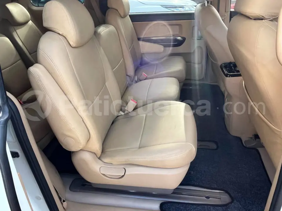 Foto 10 de Kia Grand Carnival