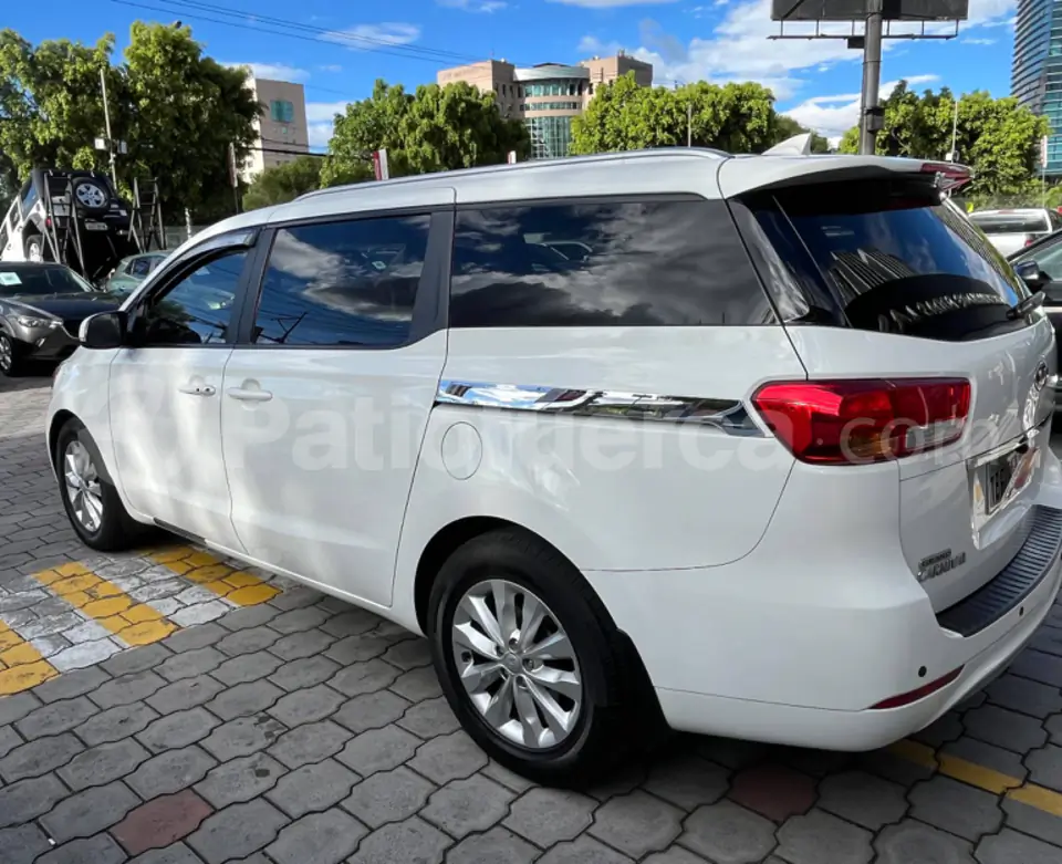 Foto 4 de Kia Carnival