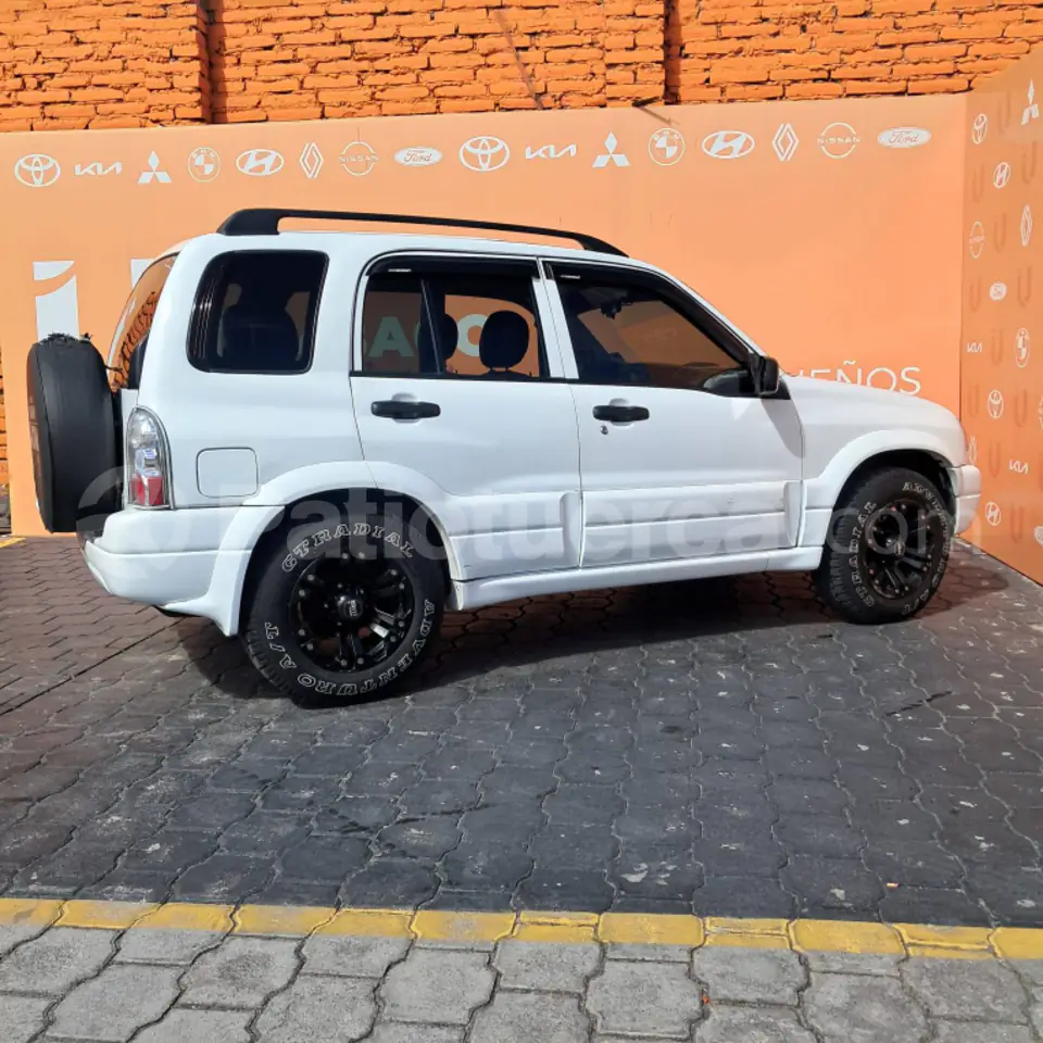 Foto 4 de Chevrolet Grand Vitara 5p 4x2