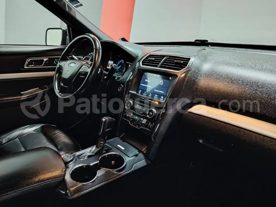 Foto 11 de Ford Explorer