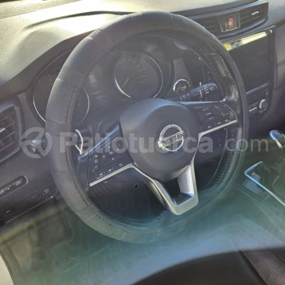 Foto 18 de Nissan XTRAIL EXCLUSIVE