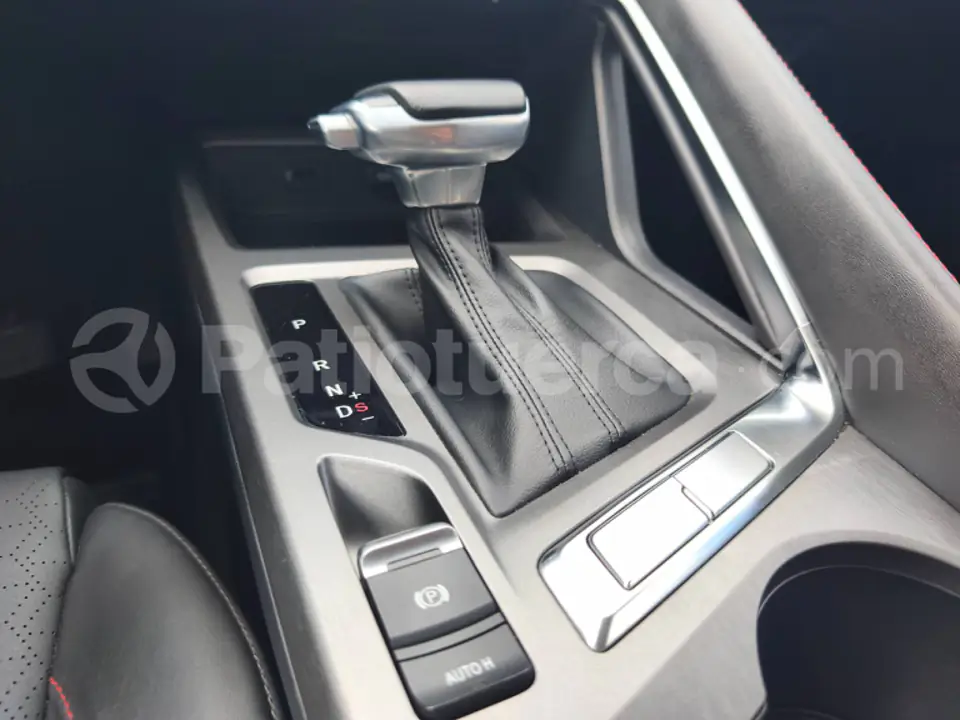 Foto 14 de Changan CS35 Plus